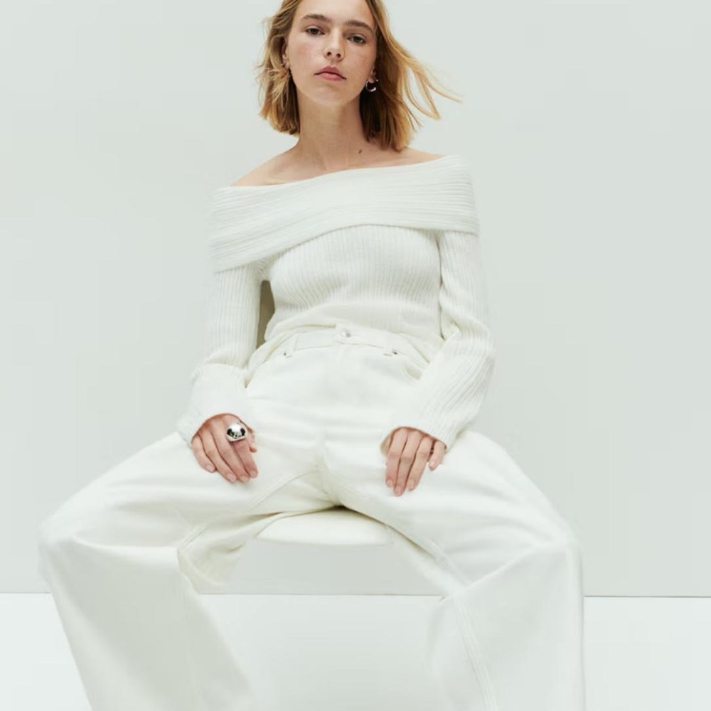 H&M Off-Shoulder White Sweater